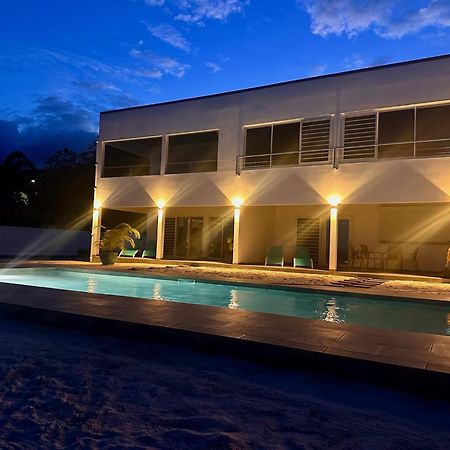Pension Irivai Appartement Puatou 1 Chambre Bord De Mer Uturoa Luaran gambar