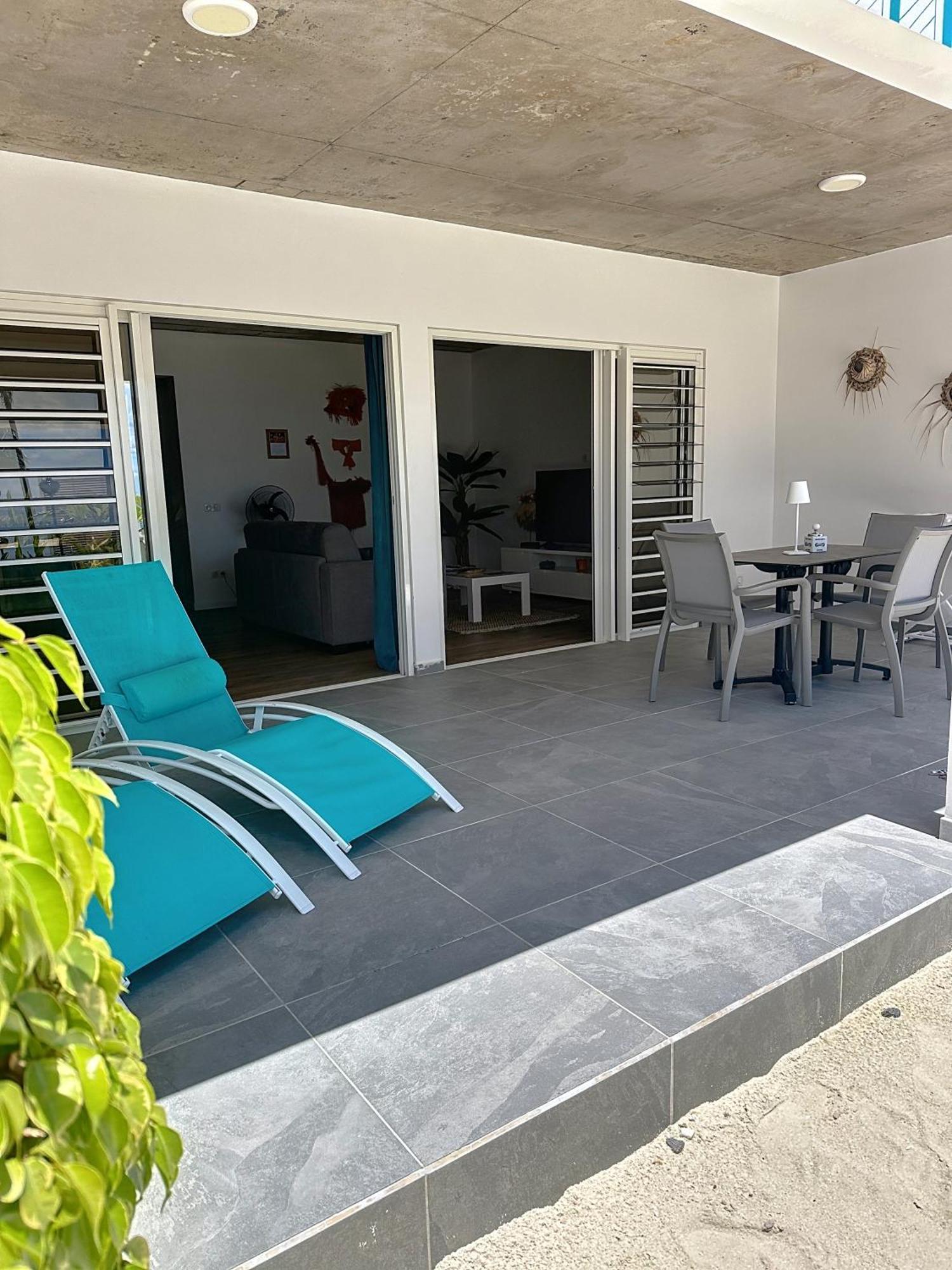 Pension Irivai Appartement Puatou 1 Chambre Bord De Mer Uturoa Luaran gambar